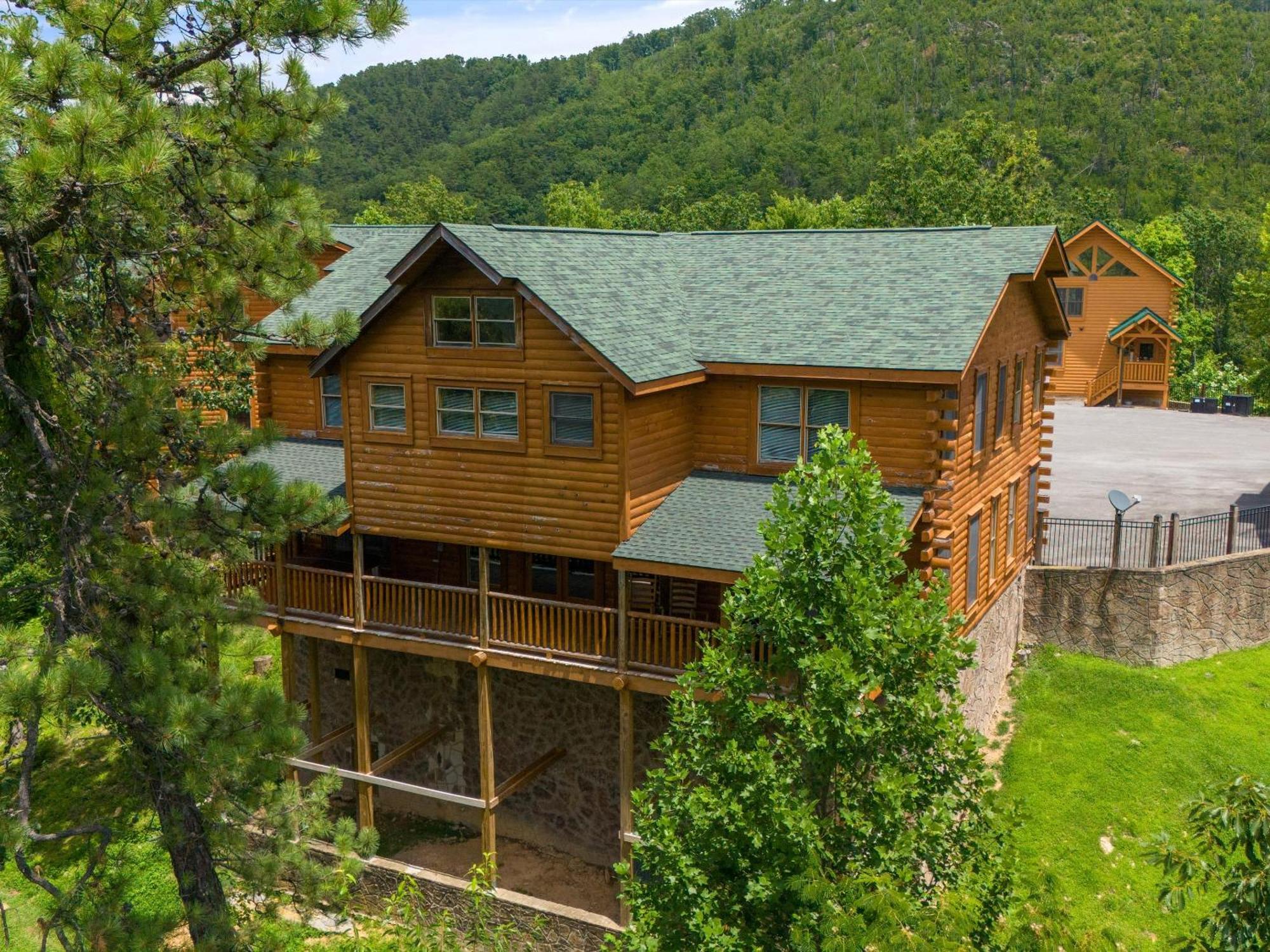 Moonlight Lodge เซอเวียร์วีล ภายนอก รูปภาพ