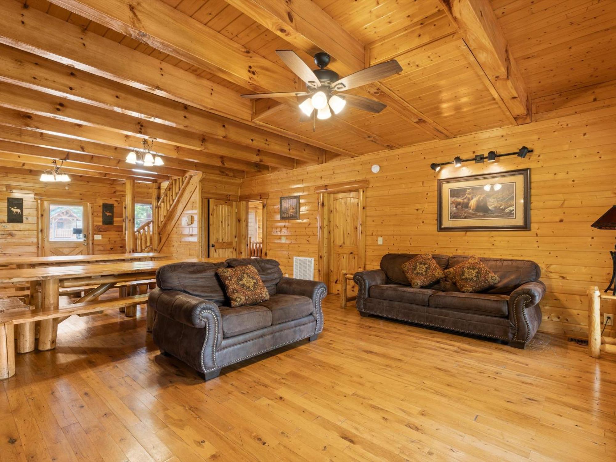 Moonlight Lodge เซอเวียร์วีล ภายนอก รูปภาพ